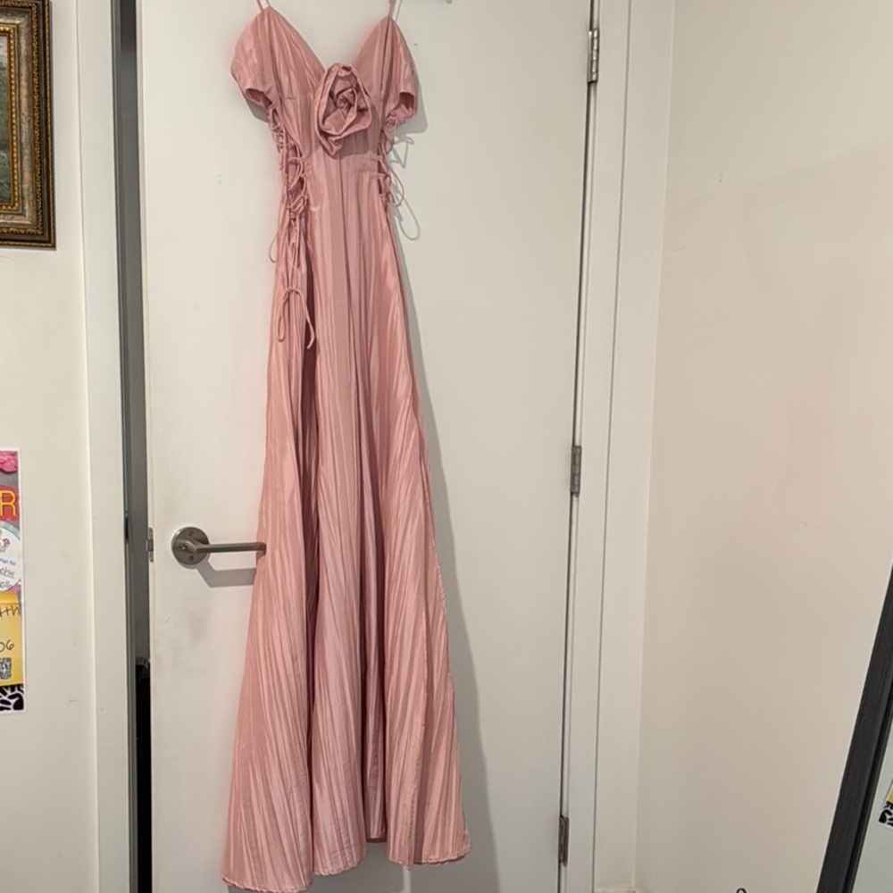 For Love And Lemons Pink Pleated Spaghetti Strap Gown - Picture 5 of 7